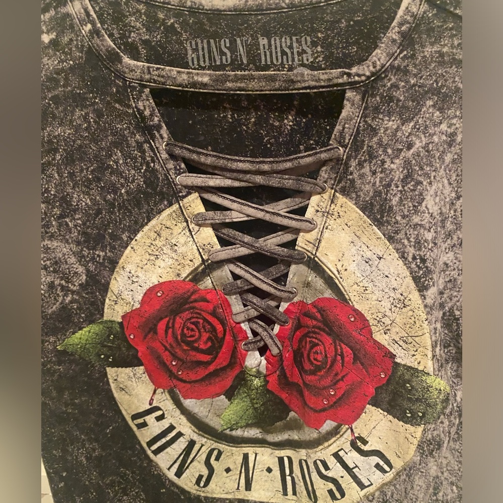 Guns N’ Roses T-Shirt - Picture 4 of 5